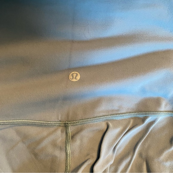 Lululemon Align Leggings (4) - Picture 3 of 5